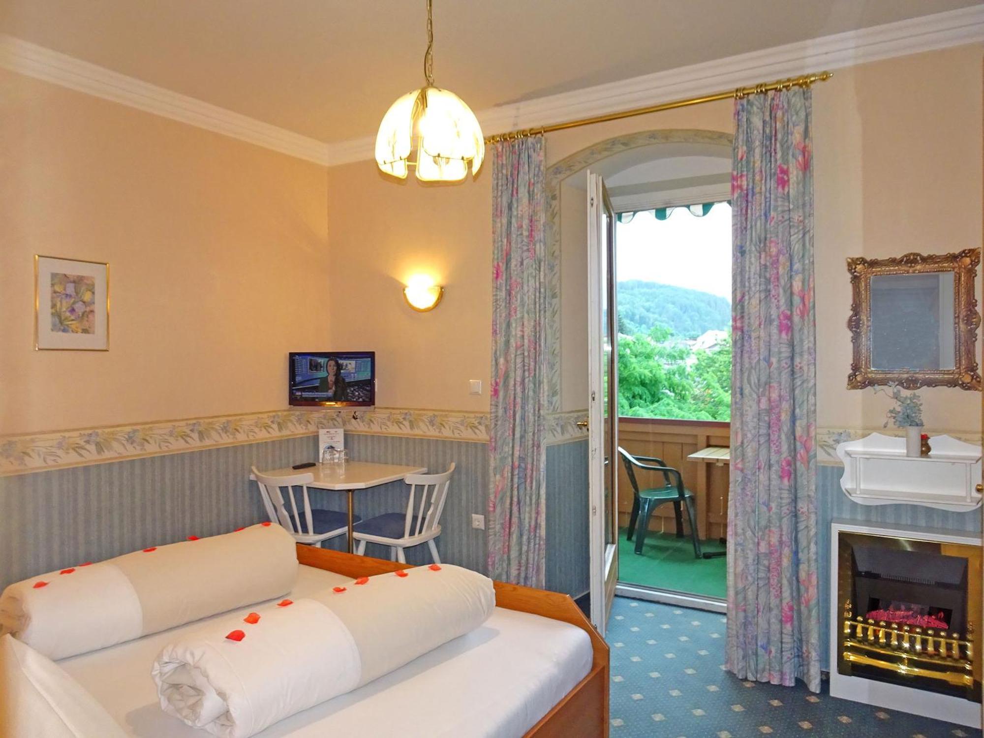 Staudacher Hof-das Romantische Haus Hotel